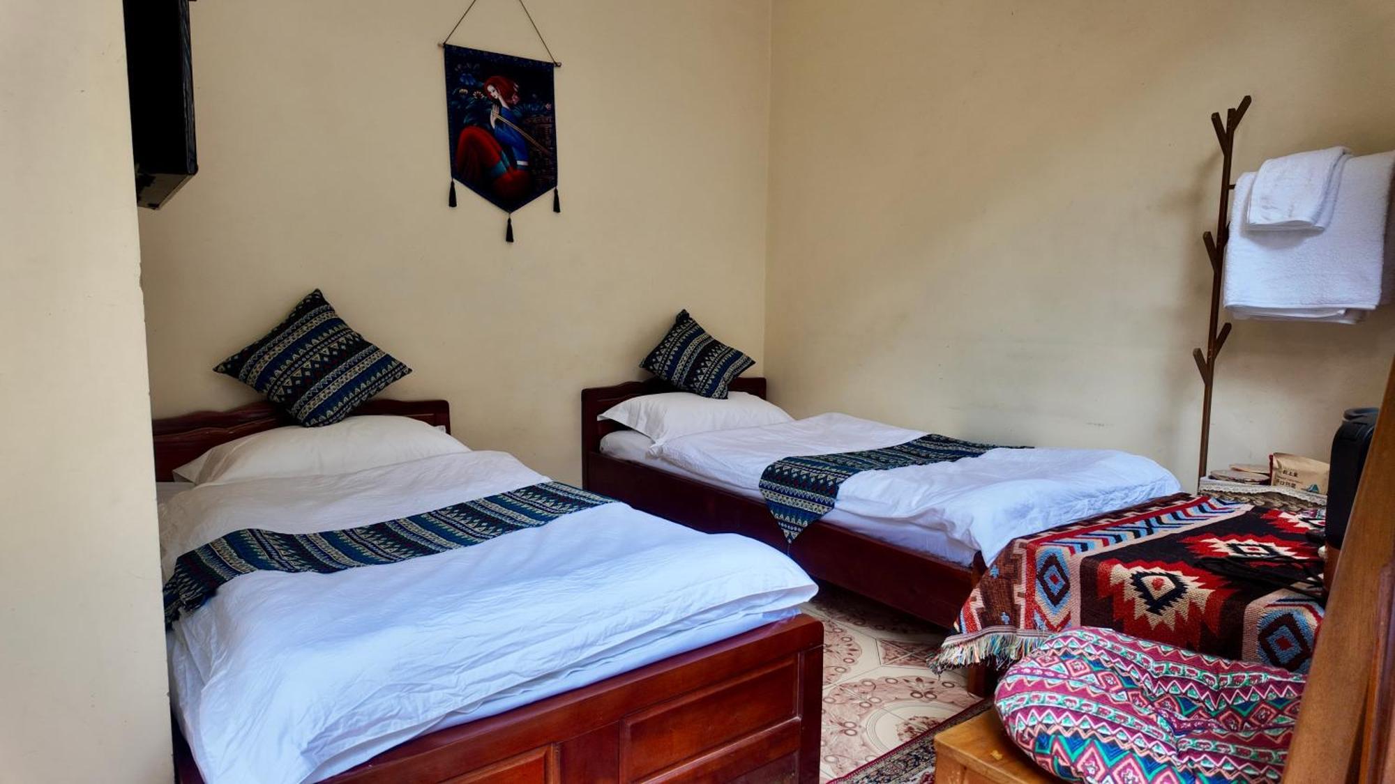 Lien Huong 145A Hotel Ha Giang Exterior foto
